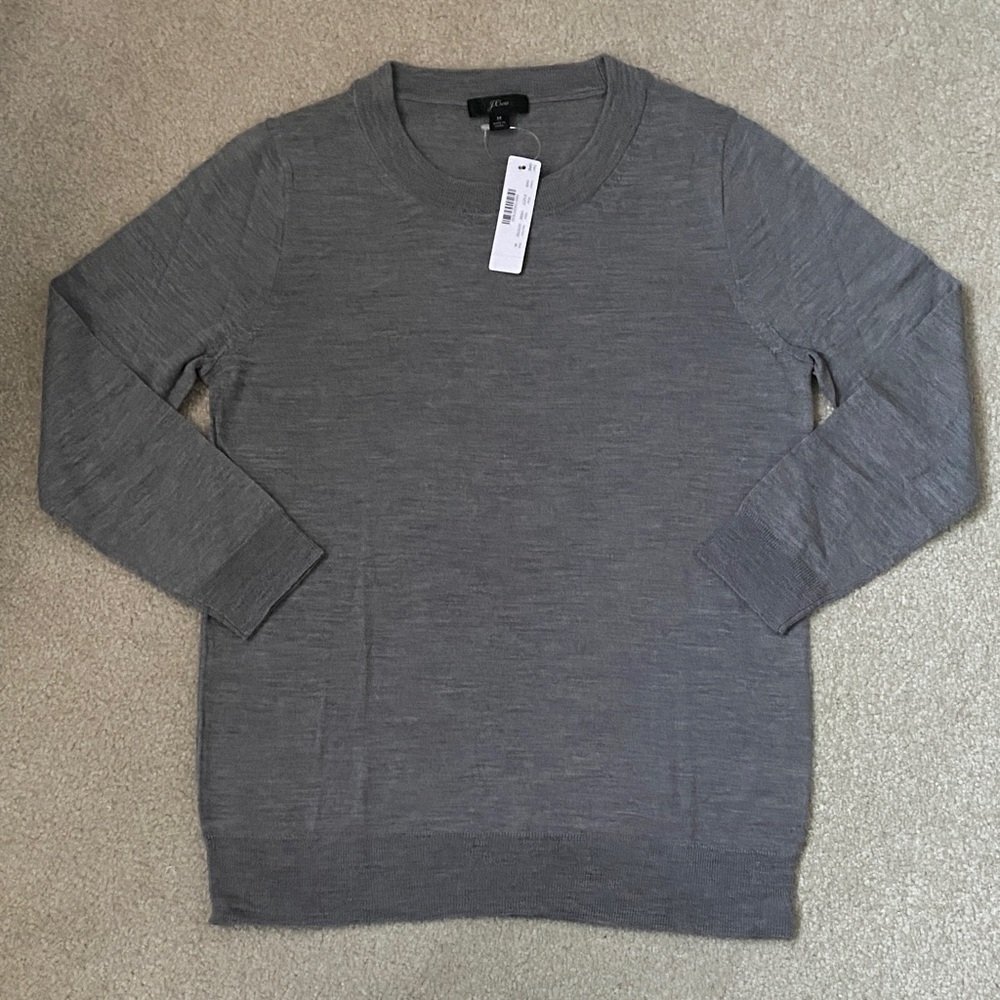 J. Crew Women's 100% merino  Gray Crewneck Sweater. NWT. Size medium.